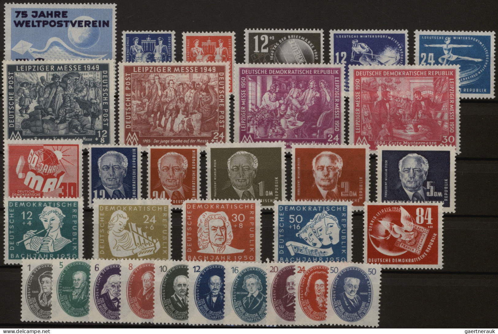 DDR: 1949/1960, Umfangreicher Postfrischer/ungebrauchter Und Gestempelter Bestan - Collections