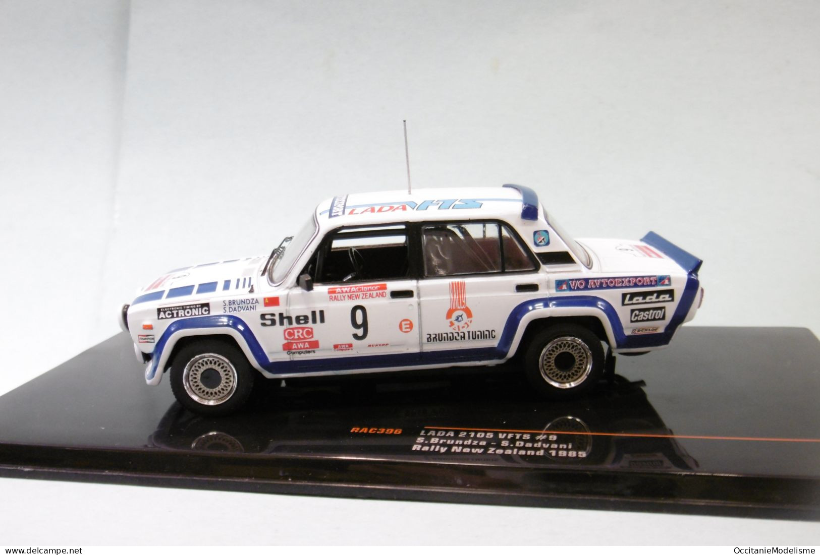 Ixo - LADA 2105 VFTS #9 Rally New Zealand 1985 Brundza - Dadvani Réf. RAC396 NBO Neuf 1/43 - Ixo