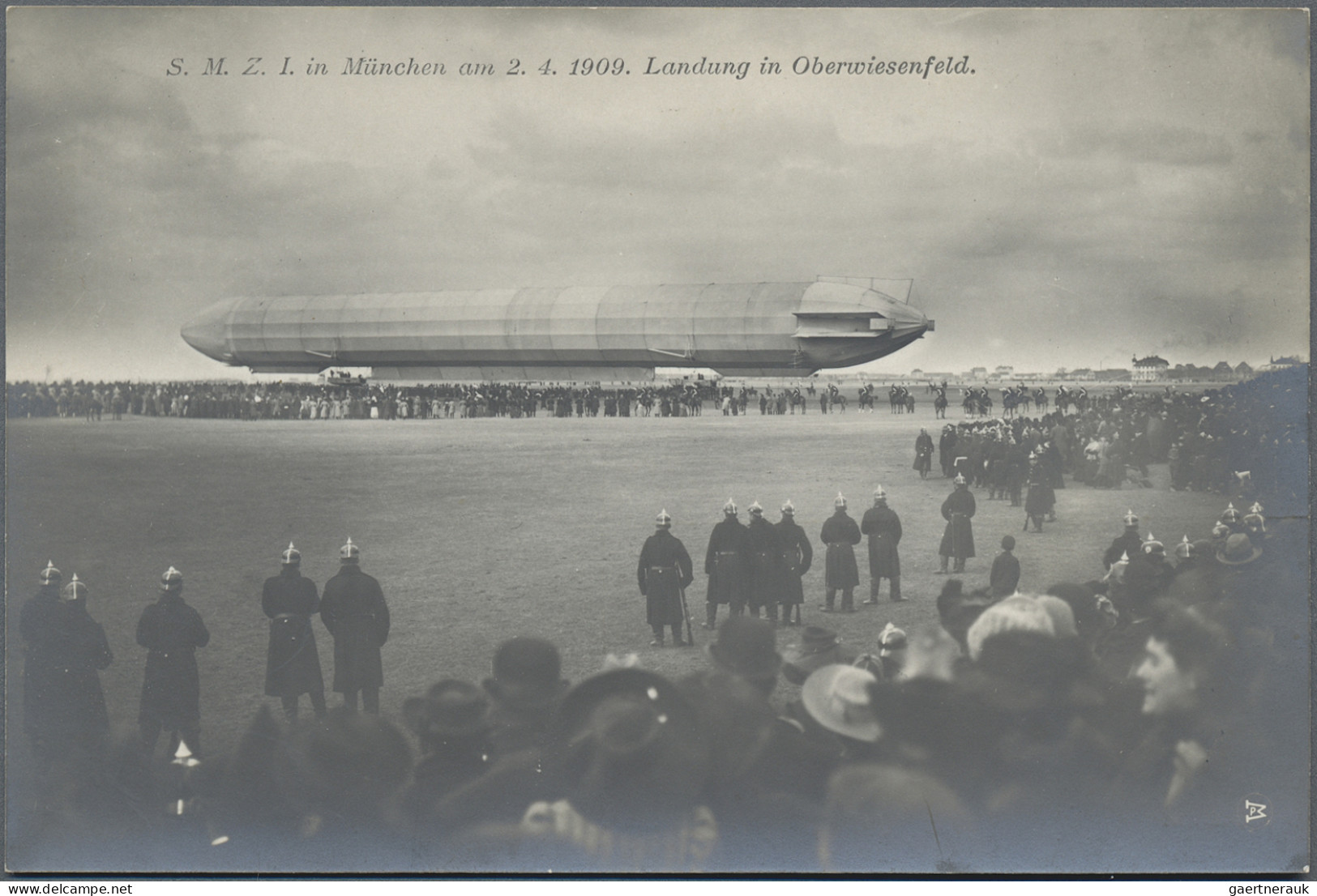 Ansichtskarten: Motive: ZEPPELIN: Ca. 185 Zeppelin Postcards And A Few Photos, W - Otros & Sin Clasificación
