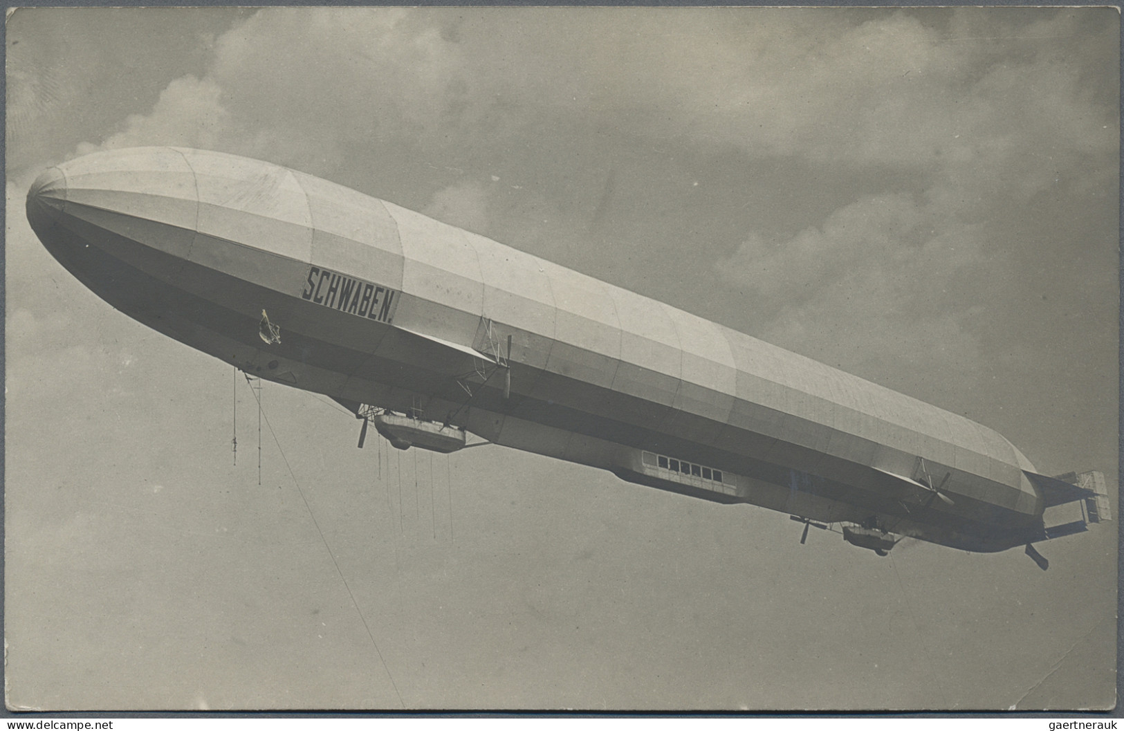 Ansichtskarten: Motive: ZEPPELIN: Over 140 Zeppelin postcards, mostly Real Photo