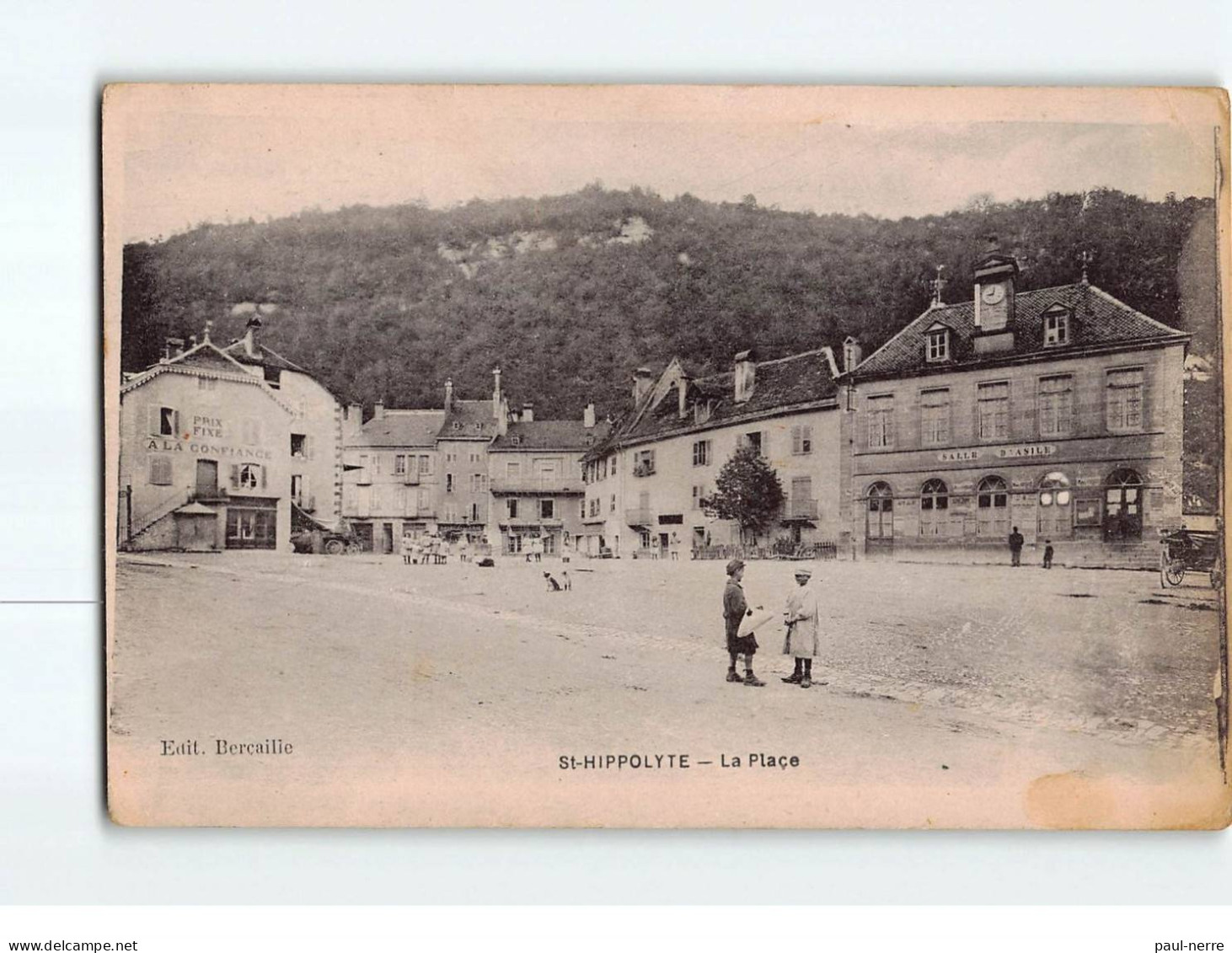 ST HIPPOLYTE : La Place - Très Bon état - Saint Hippolyte