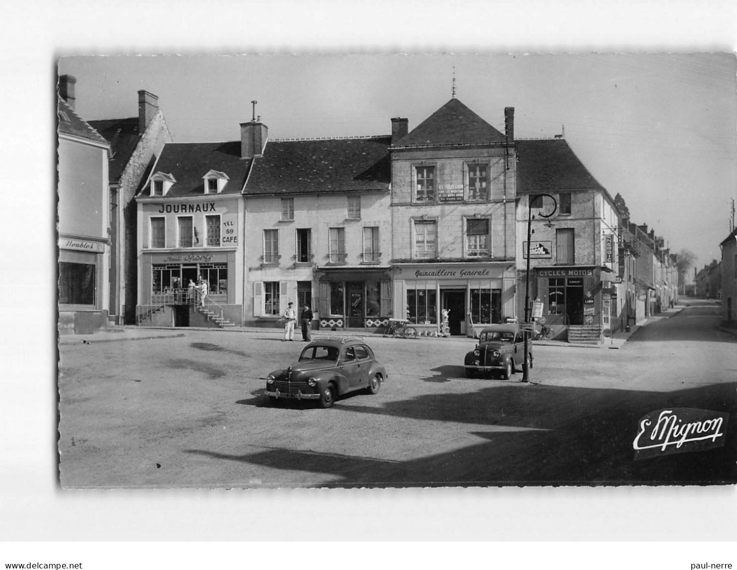 REMALARD : Place Du Général De Gaulle - Très Bon état - Remalard