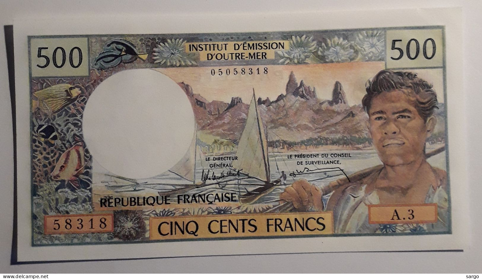 FRENCH POLYNESIA - PAPEETE - 500 FRANCS - 1985 - UNCIRC - P 25D - BANKNOTES - PAPER MONEY - CARTAMONETA - - Papeete (Frans-Polynesië 1914-1985)
