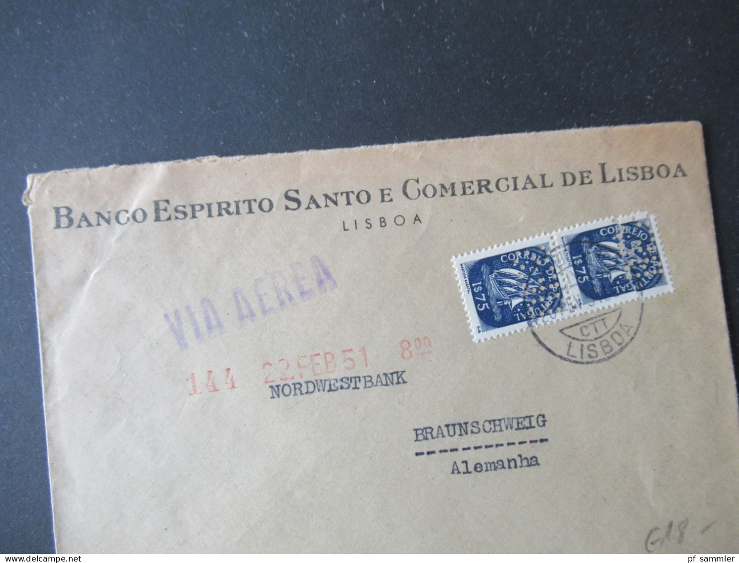 Portugal 1951 Via Aerea/Luftpost Firmenumschlag Banco Espirito Santo Lisboa Marken Mit Perfin / Firmenlochung BES - Brieven En Documenten