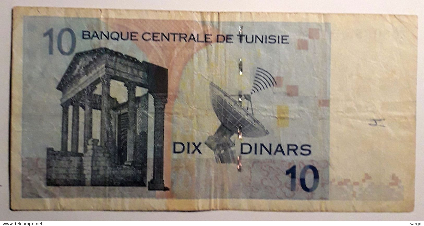 TUNISIA - 10 DINARS - 2005 - CIRC - P 90 - BANKNOTES - PAPER MONEY - CARTAMONETA - - Tunisie