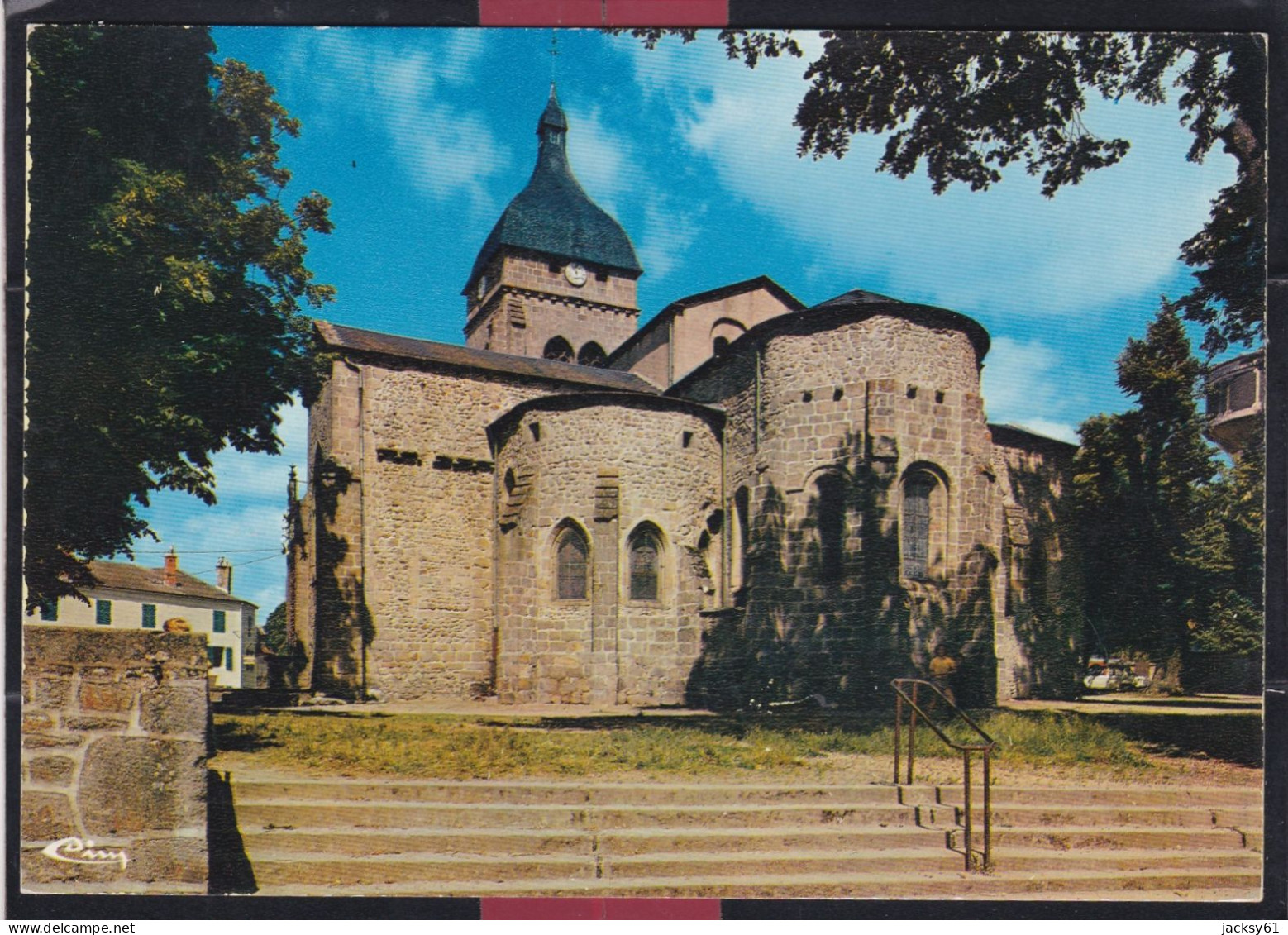 63 - Saint Gervais D'auvergne - L'église Romane - Saint Gervais D'Auvergne