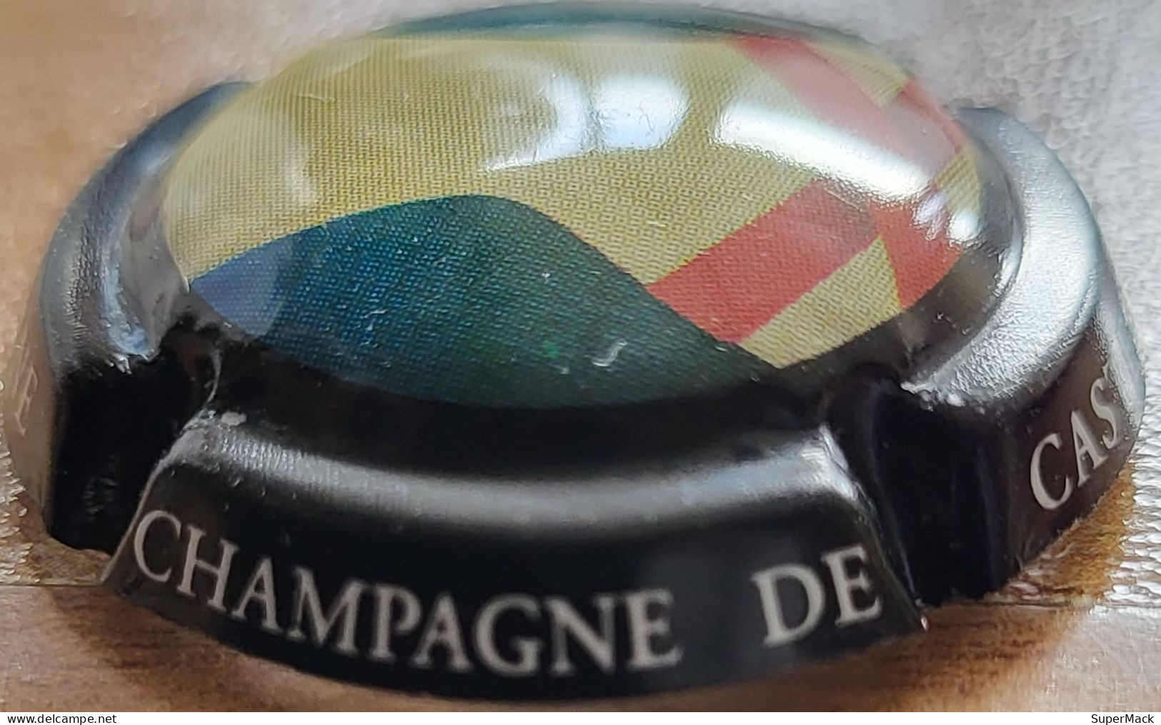 Capsule Champagne DE CASTELLANE  Série 16 Ecriture Sur Contour, Noir, N°077 - De Castellane