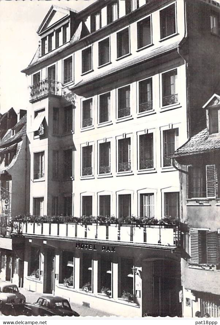 FRANCE - Joli Lot De 20 CPSM Dentelées HOTEL RESTAURANT Noir-Blanc Grand Format En BON 1er PLAN (1/2) BON ETAT - 5 - 99 Postales