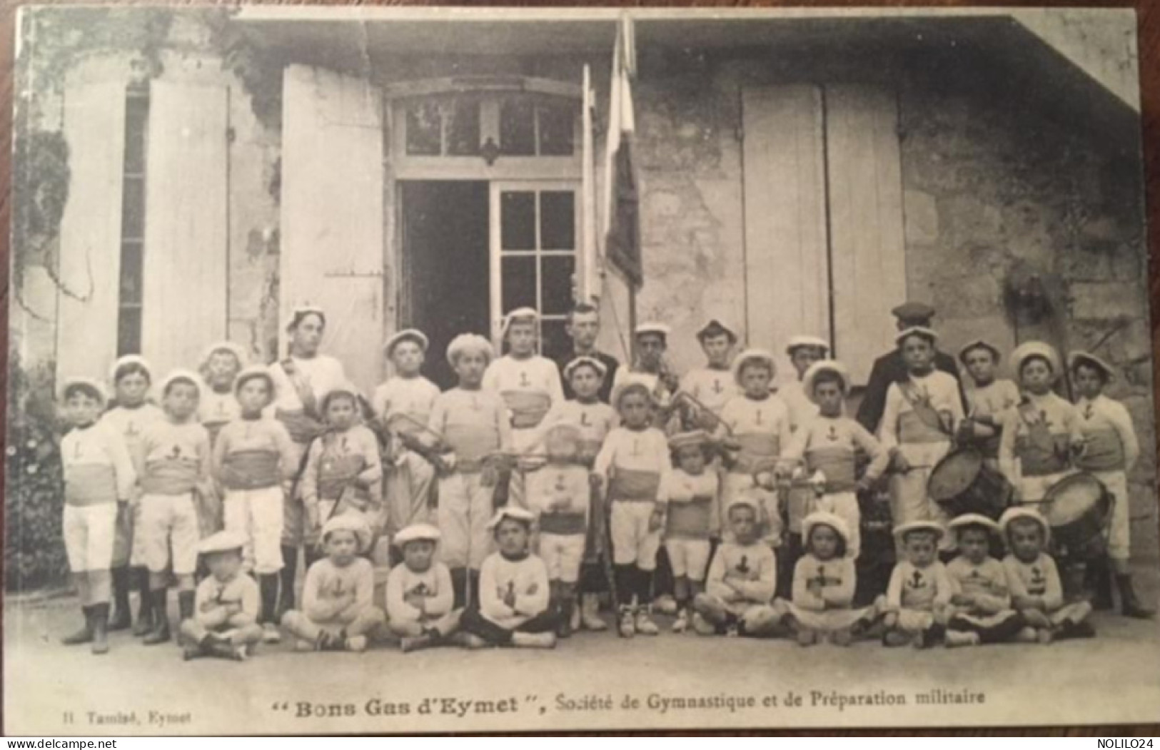 Cpa 24 EYMET, "Bons Gas D'Eymet" Société De Gymnastique Et De Préparation Militaire, Animée Groupe D'Enfants, Drapeau - Eymet