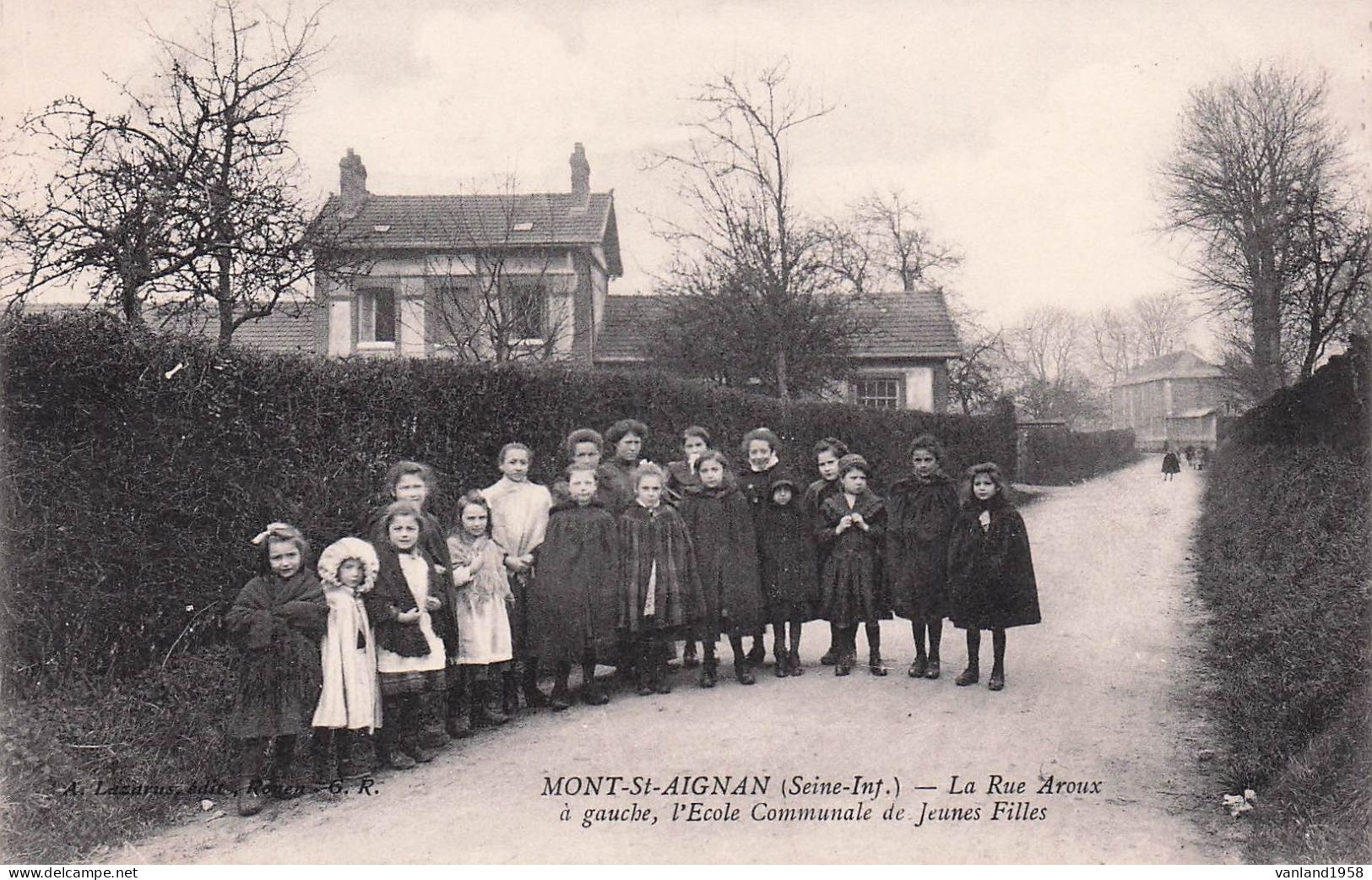MONT SAINT AIGNAN-la Rue Aroux à Gauche L'école Communale De Jeunes Filles - Mont Saint Aignan