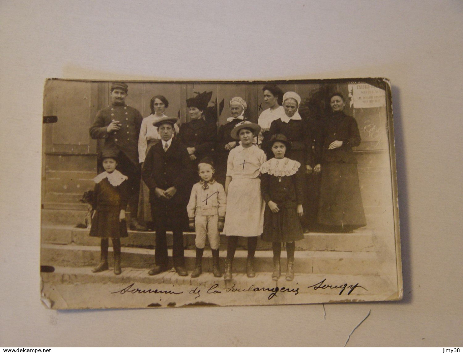 VAUCLUSE-CARTE PHOTO SOUVENIR DE LA BOULANGERIE SOUGY ANIMEE SORGUES LOCALISATION A CONFIRMER - Sorgues