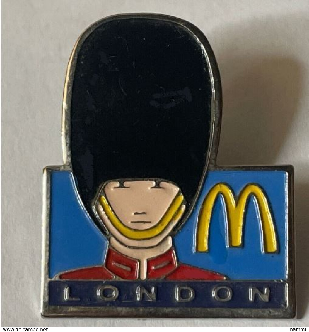 E104 Pin's Mac Do Mc Donald's Londres London Achat Immédiat - McDonald's