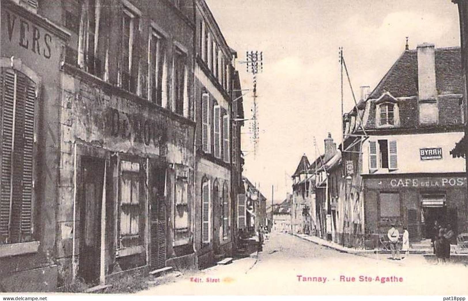 58 - TANNAY : Rue Sainte Agathe ( Commerces - Café De La Poste ) CPA - Nièvre - Tannay