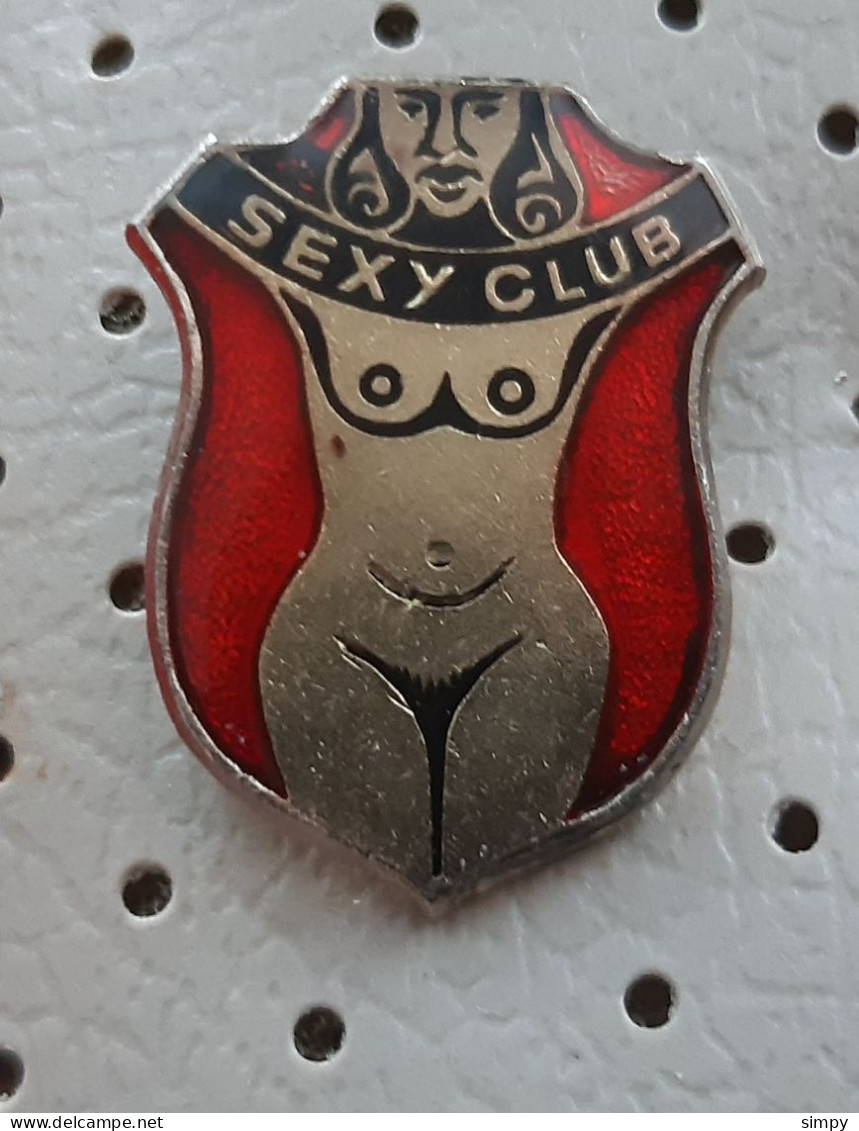 Pin Up  Sexy Club Night Club  Naked Woman Slovenia Pin Badge - Pin-Ups