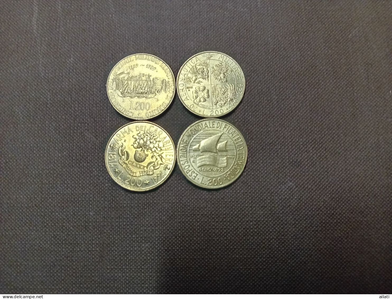 4 Pieces Différentes De 200 Lires Italiennes - 200 Liras