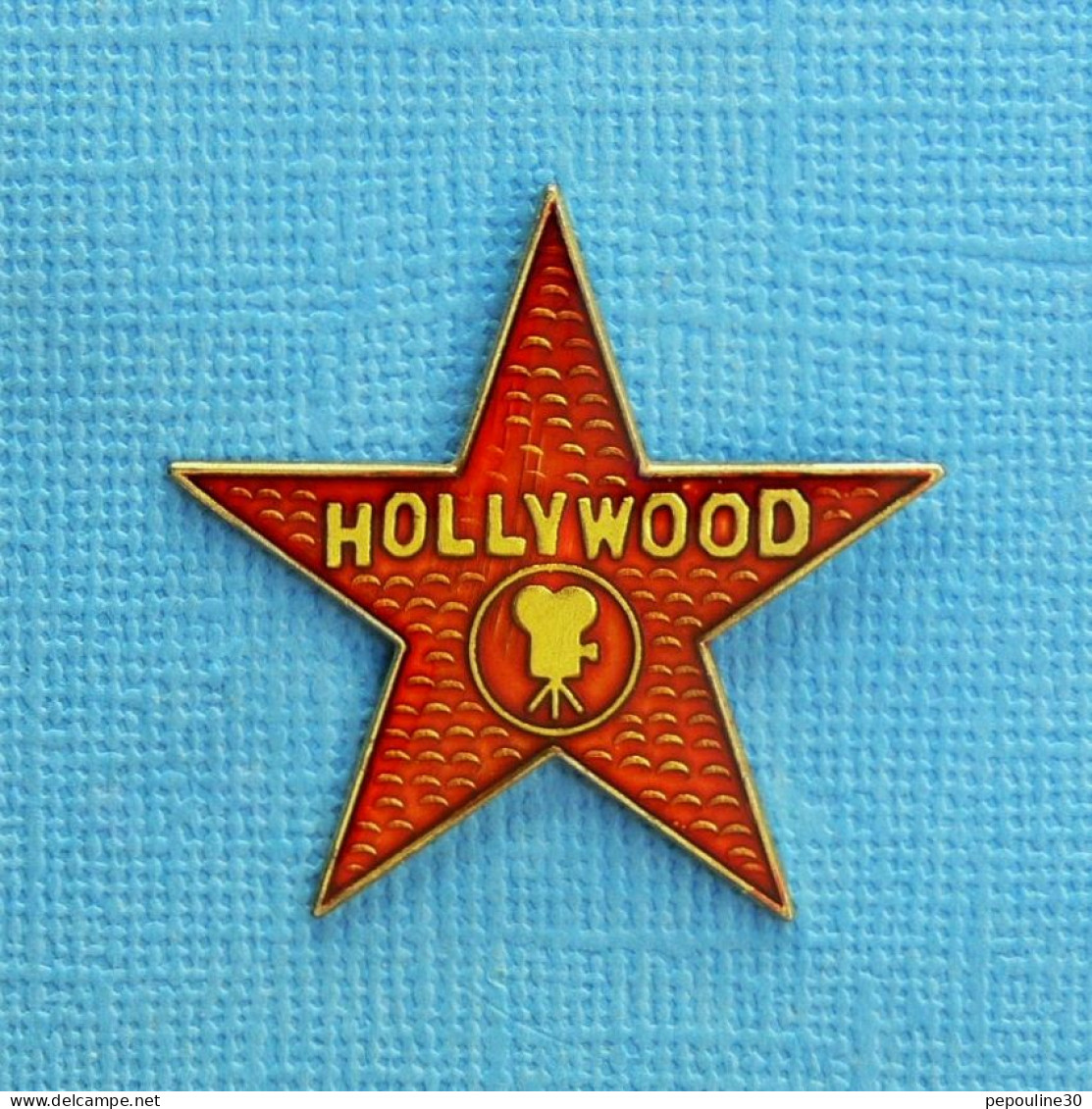 1 PIN'S /  ** ÉTOILE HOLLYWOOD / LA PROMENADE DES ARTISTES D'HOLLYWOOD  À LOS ANGELES ** - Filmmanie