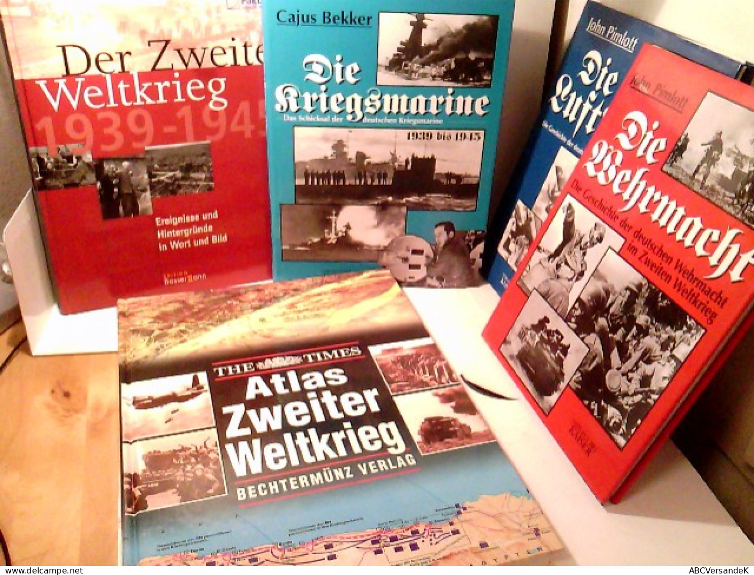 Konvolut: 5 Diverse Bände Der Zweite Weltkrieg. - Polizie & Militari