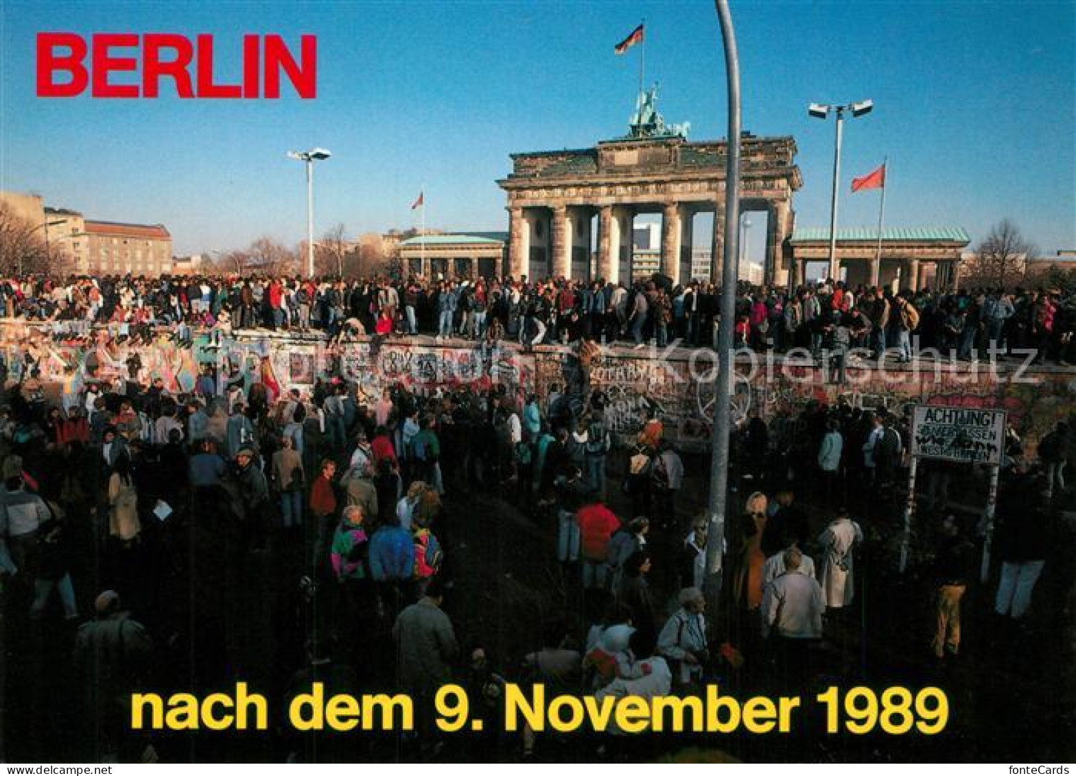 73228574 Brandenburgertor Nach Dem 9. November Berlin  Brandenburgertor - Brandenburger Deur
