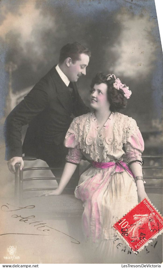 COUPLES - Couple Se Regardant Intensément - Fantaisie - Carte Postale Ancienne - Paare