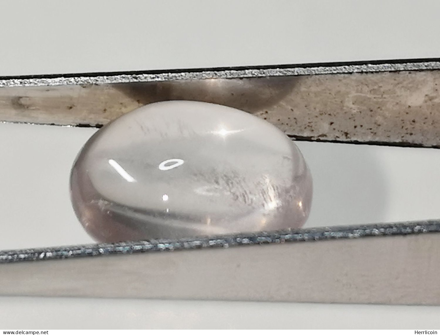 Quartz Rose Naturel Du Brésil - Cabochon 4.68 Carats - 12.2 X 9.4 X 5.7 Mm - Quarzo Rosa