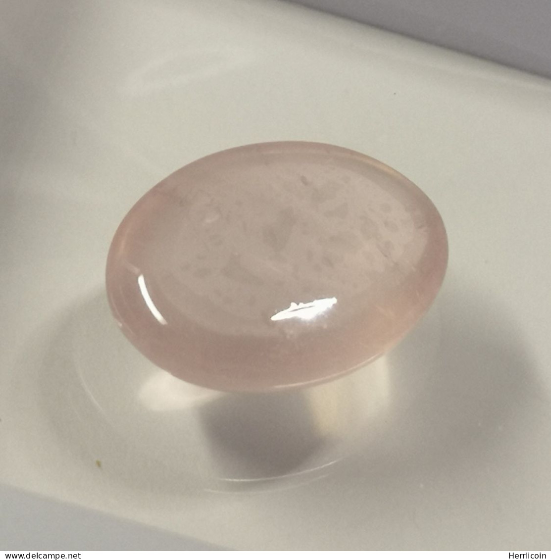 Quartz Rose Naturel Du Brésil - Cabochon 21.69 Carats - 21.6 X 16.5 X 8.6 Mm - Pink Quartz