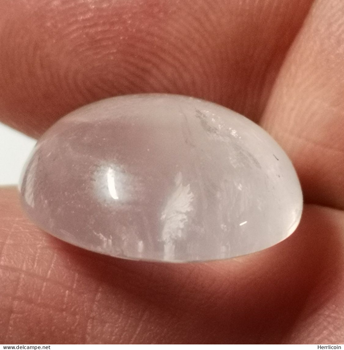 Quartz Rose Naturel Du Brésil - Cabochon Rond 18.69 Carats - 18.0 X 8.2 Mm - Quartz Rose