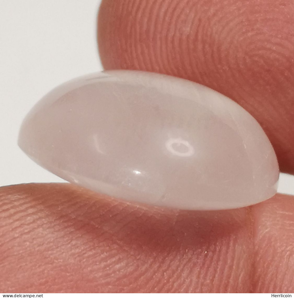 Quartz Rose Naturel Du Brésil - Cabochon Rond 18.90 Carats - 18.0 X 8.2 Mm - Pink Quartz