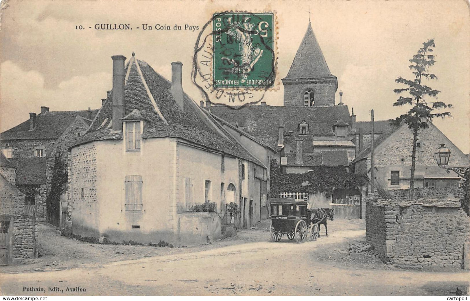 89 - GUILLON - Un Coin Du Pays Animé - Attelage - Guillon