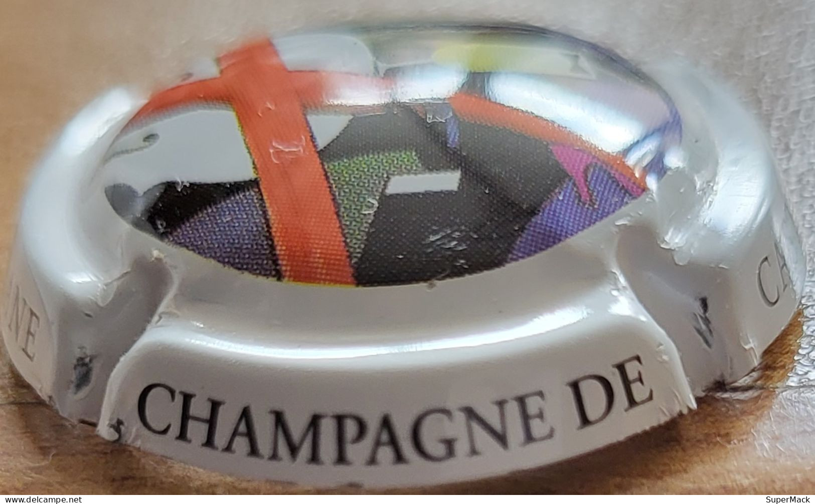 Capsule Champagne DE CASTELLANE Série 17 Ecriture Sur Contour, Blanc, N°088e ** RARE ** - De Castellane