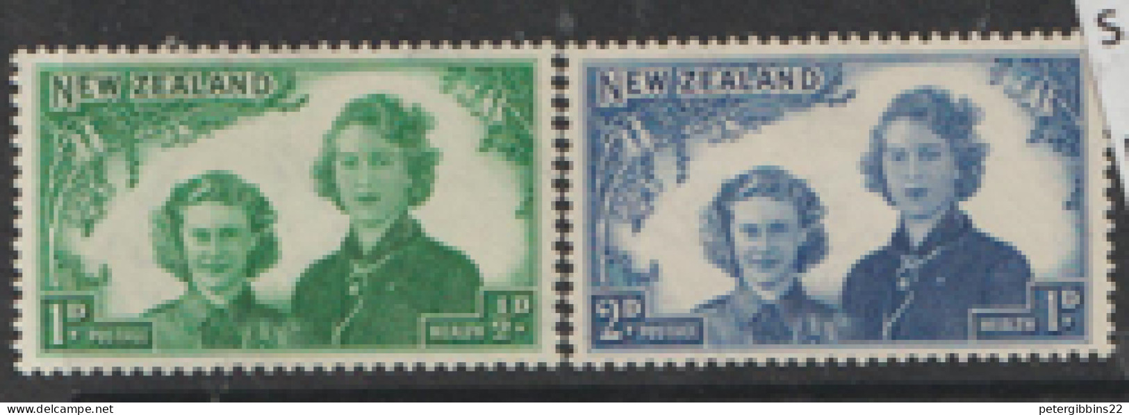 New  Zealannd  1944  SG 633-4  Health   Mounted Mint - Unused Stamps