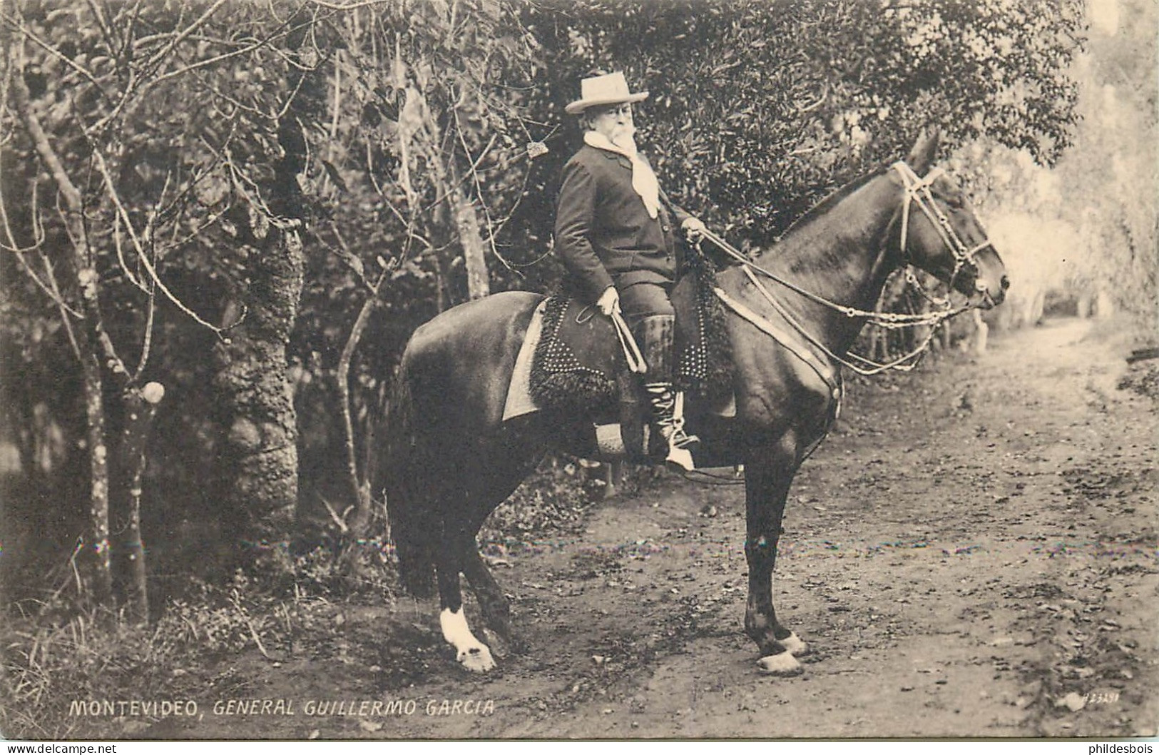 URUGUAY  MONTEVIDEO ( édit Almera Hermanos )   Général Guillermo Garcia - Uruguay