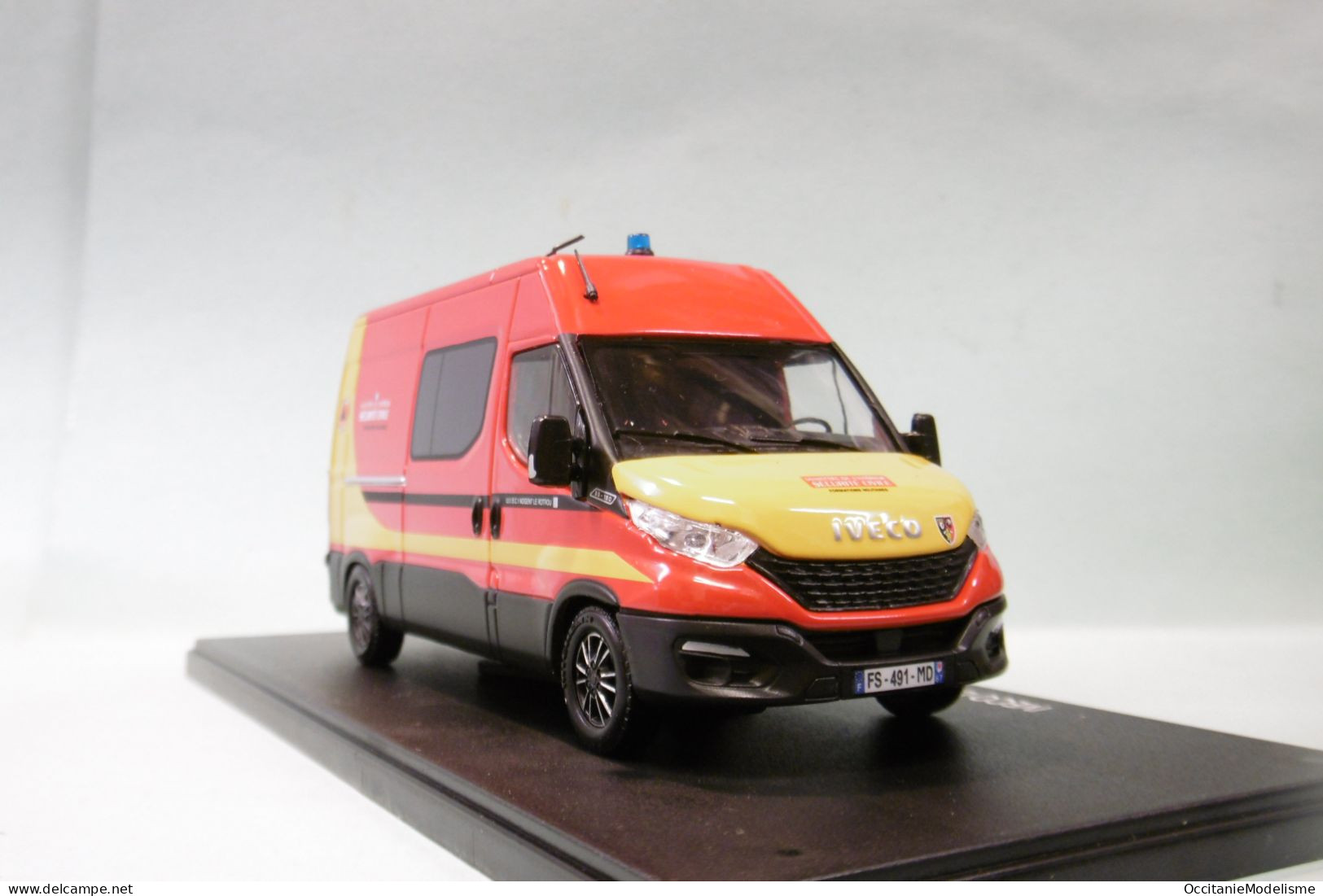 Eligor - IVECO DAILY MY 2019 Sécurité Civile Pompiers Réf. 117174 NBO Neuf 1/43 - Eligor