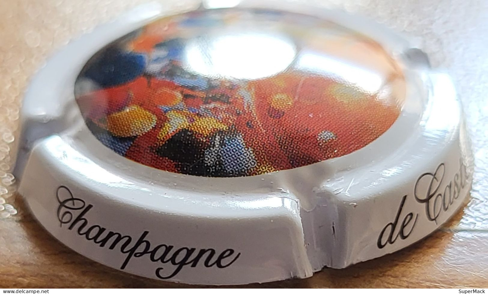 Capsule Champagne DE CASTELLANE Polychrome & Blanc N°098c - De Castellane