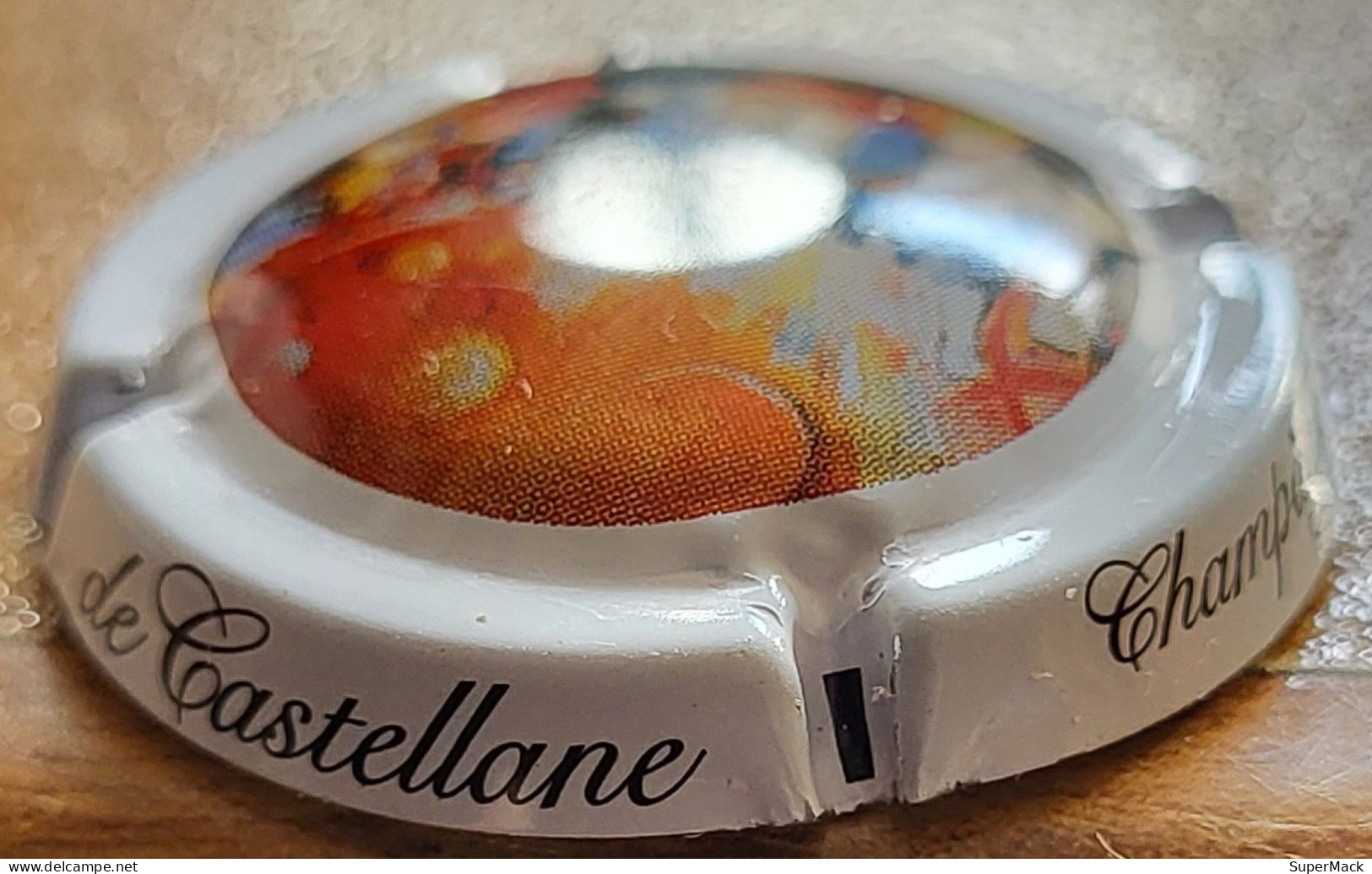 Capsule Champagne DE CASTELLANE Polychrome & Blanc N°098c - De Castellane
