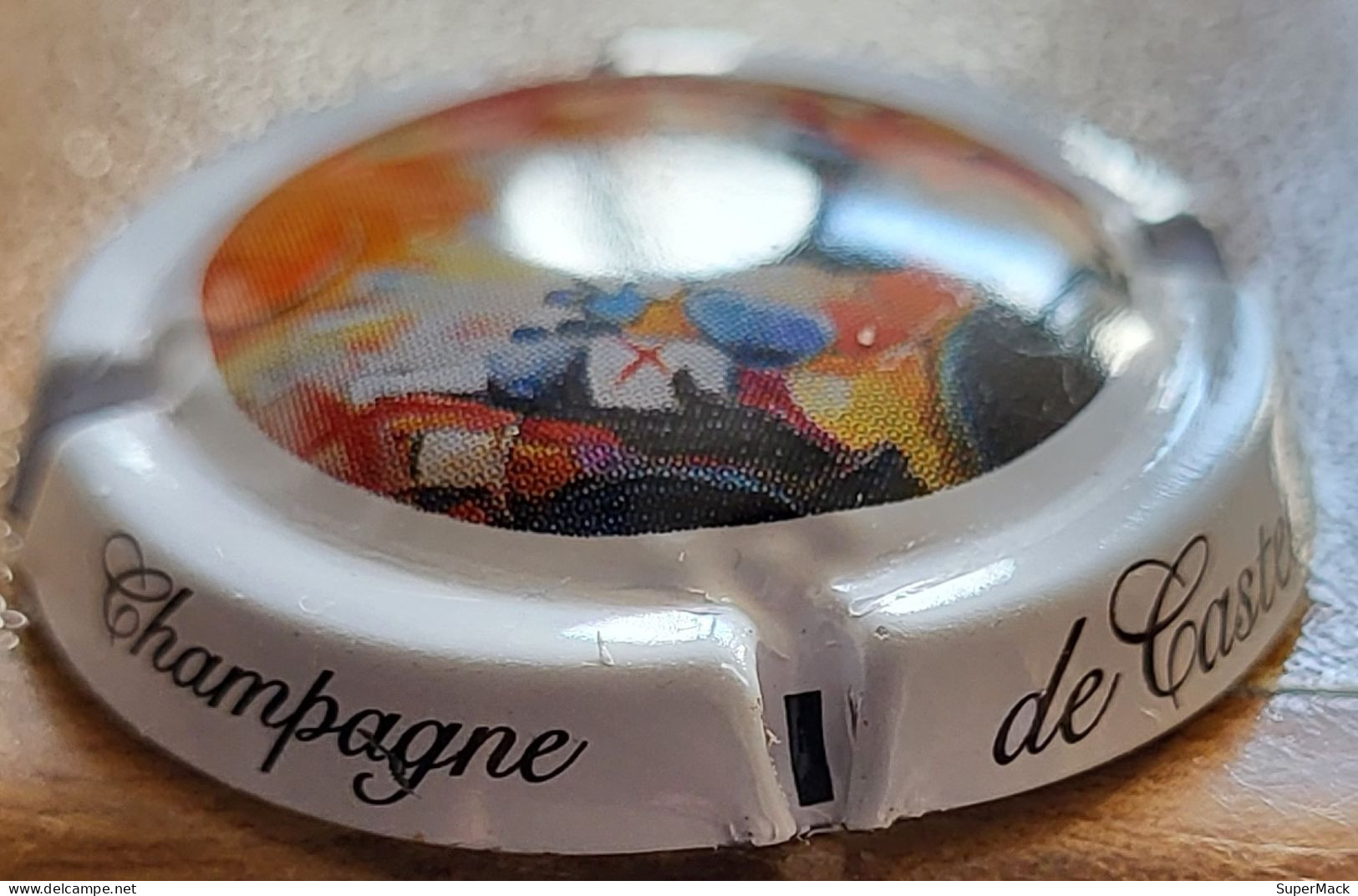 Capsule Champagne DE CASTELLANE Polychrome & Blanc N°098c - De Castellane