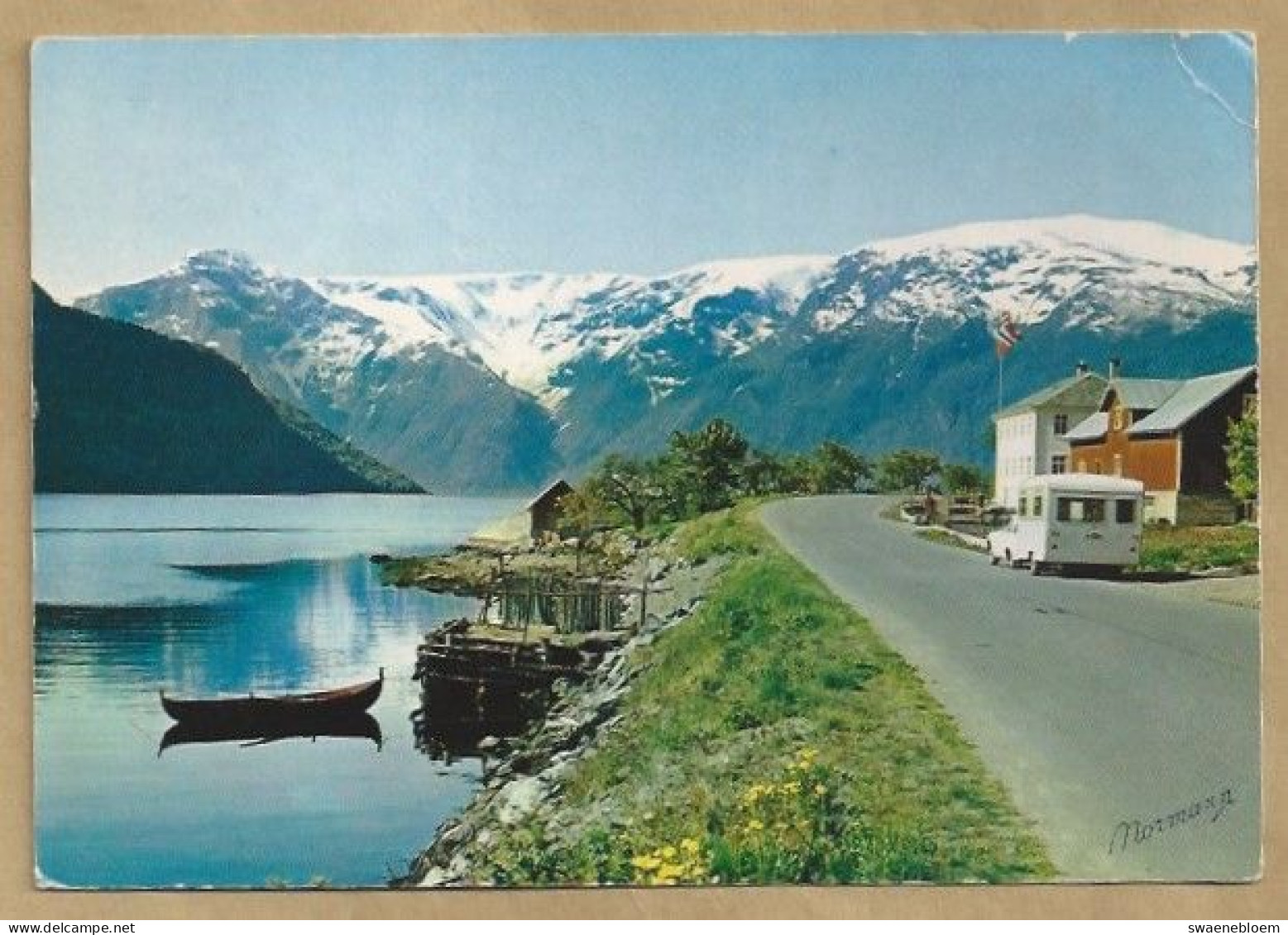 NO.- NOORWEGEN. NORGE. SOGNEFJORDEN. VIEW FROM THE SOGNDAL - HERMANSVERK - LEIKANGER - HELLA - BALESTRAND ROAD.  CARAVAN - Norvège