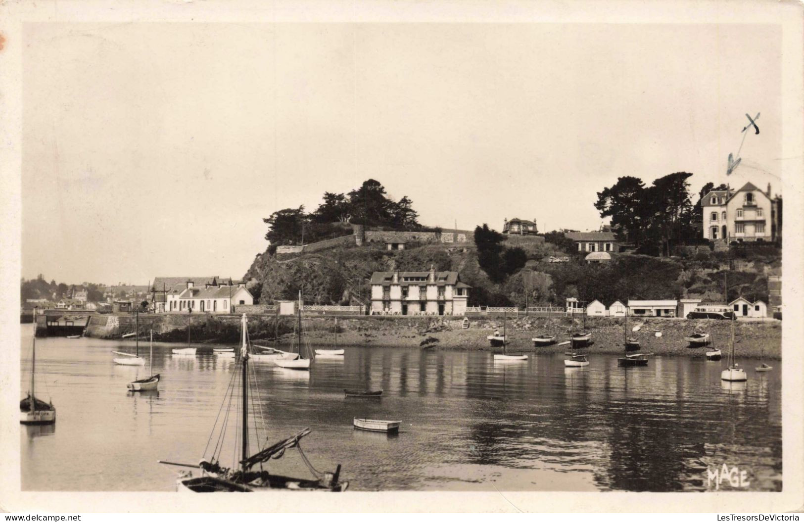 FRANCE - 22 - Binic - Les Quais - Carte Postale Ancienne - Binic