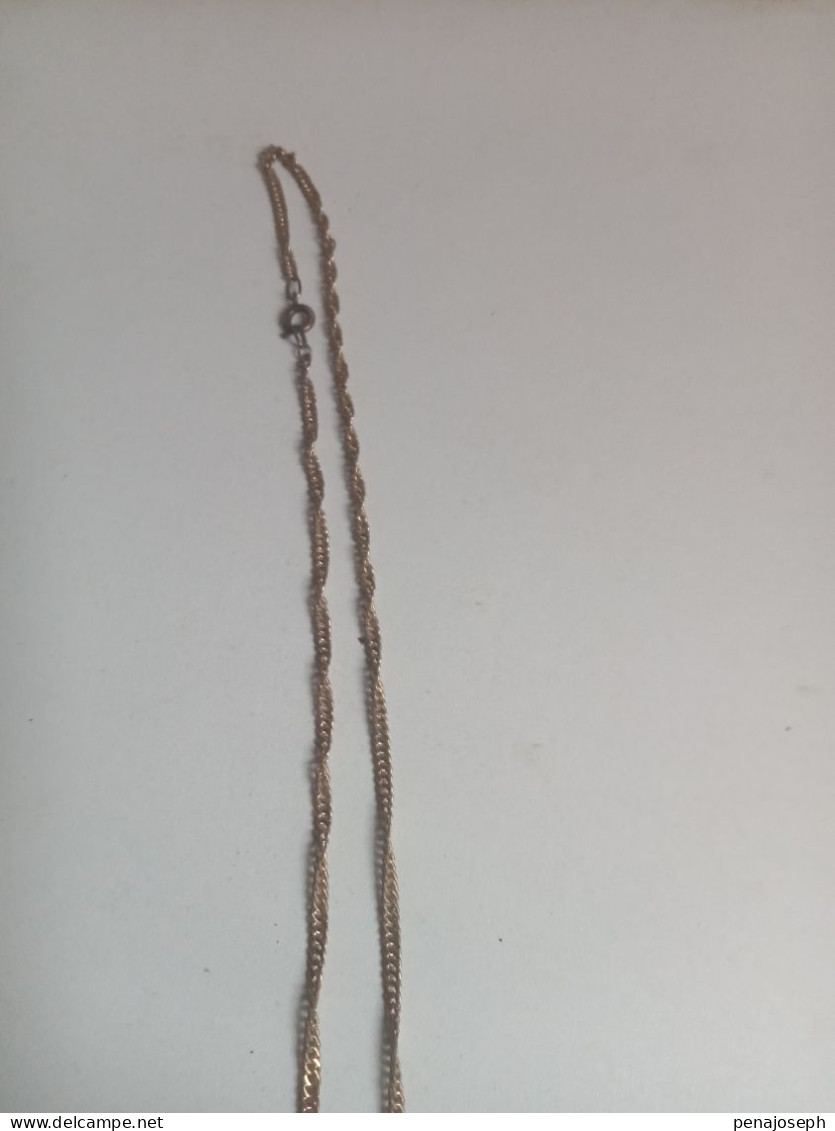 Collier Ancienne Longueur 22 Cm Fermé - Kettingen