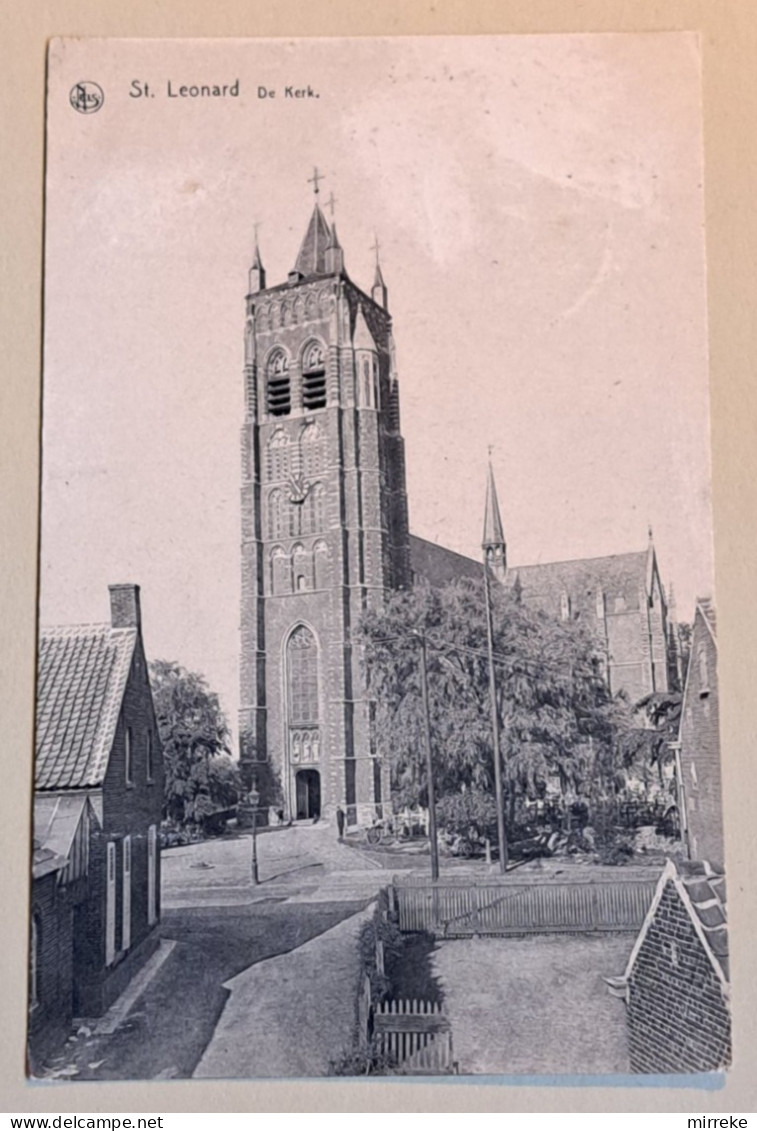 @J@  -  ST - LEONARD / SINT LENAARTS  -  De Kerk  -  Zie / Voir / See Scan's - Brecht