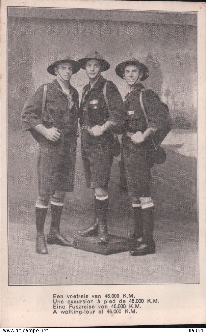 CARTE PHOTO LEO LE GRAND BREDA Een Voetreis Van 46.000 K.M. (scouts) - Breda