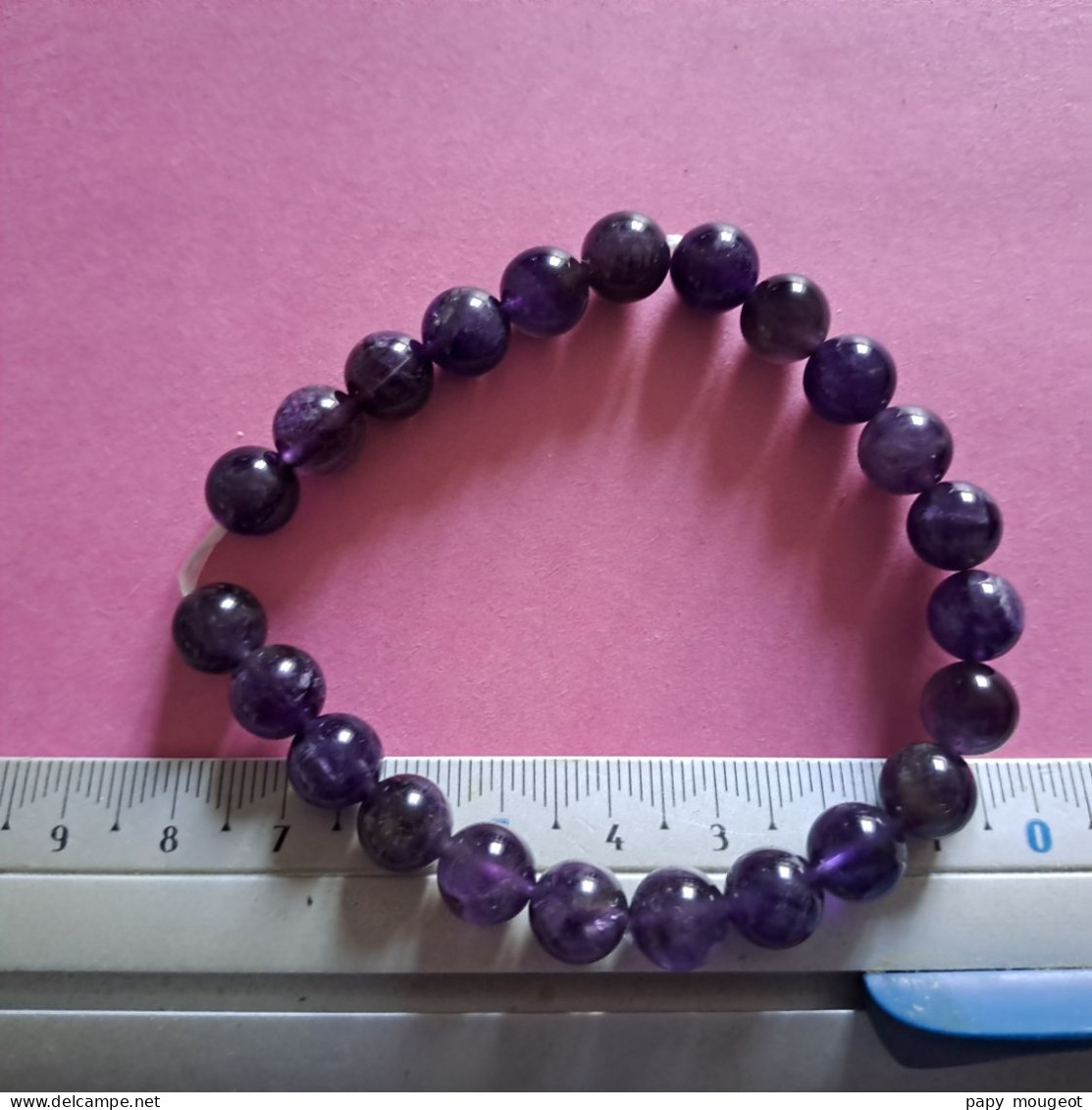 Bracelet élastique De Perles Violettes En Plastique Vintage Longueur 18 Cm Environ - Armbanden