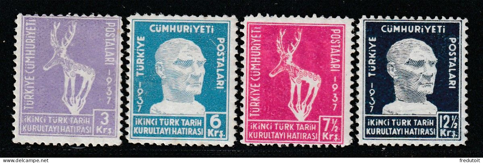 TURQUIE - N°878/81 */** (1937) 2e Congrès National D'histoire - Unused Stamps