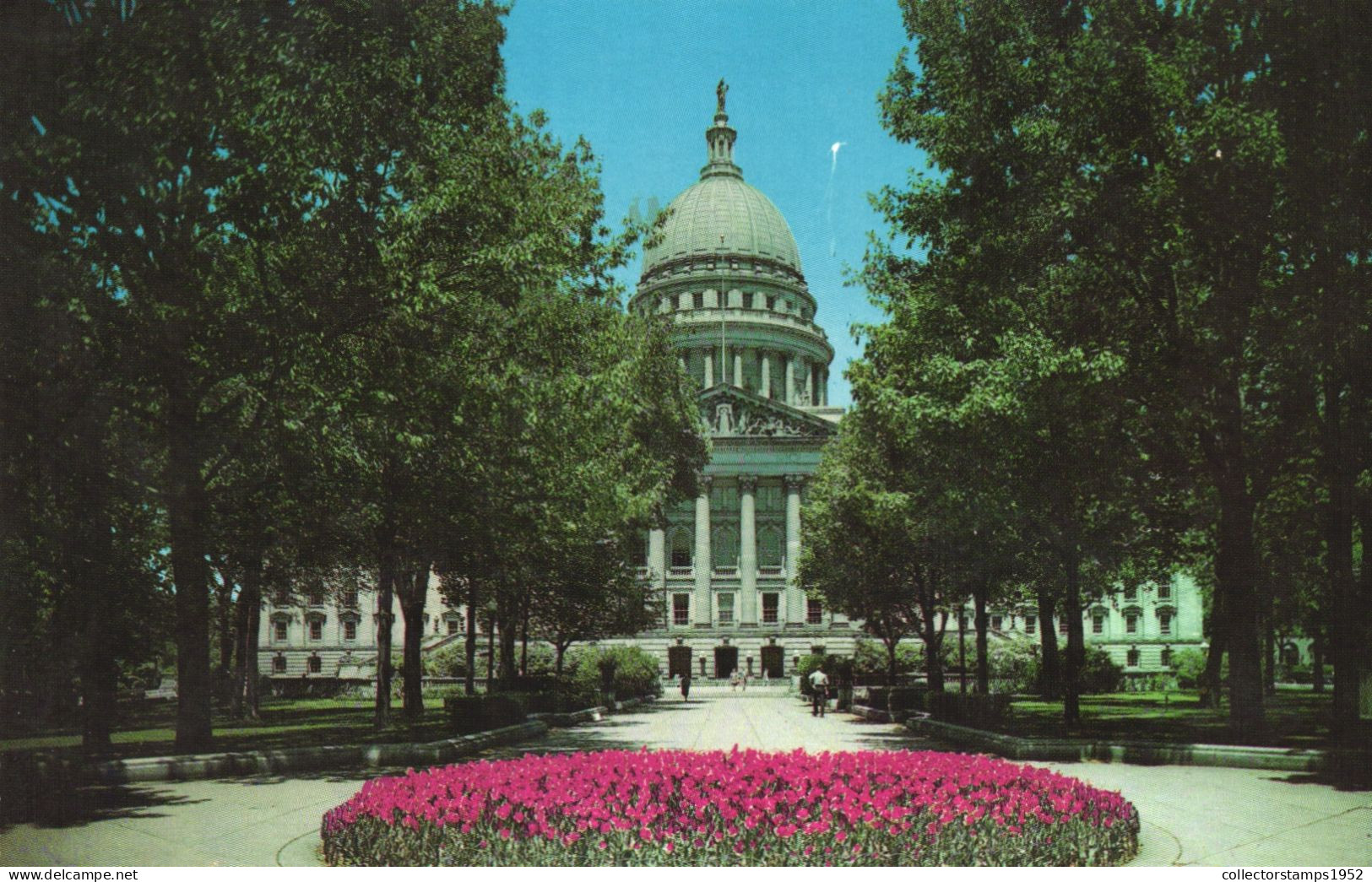 MADISON, WISCONSIN, CAPITOL, ARCHITECTURE, PARK, UNITED STATES, POSTCARD - Madison