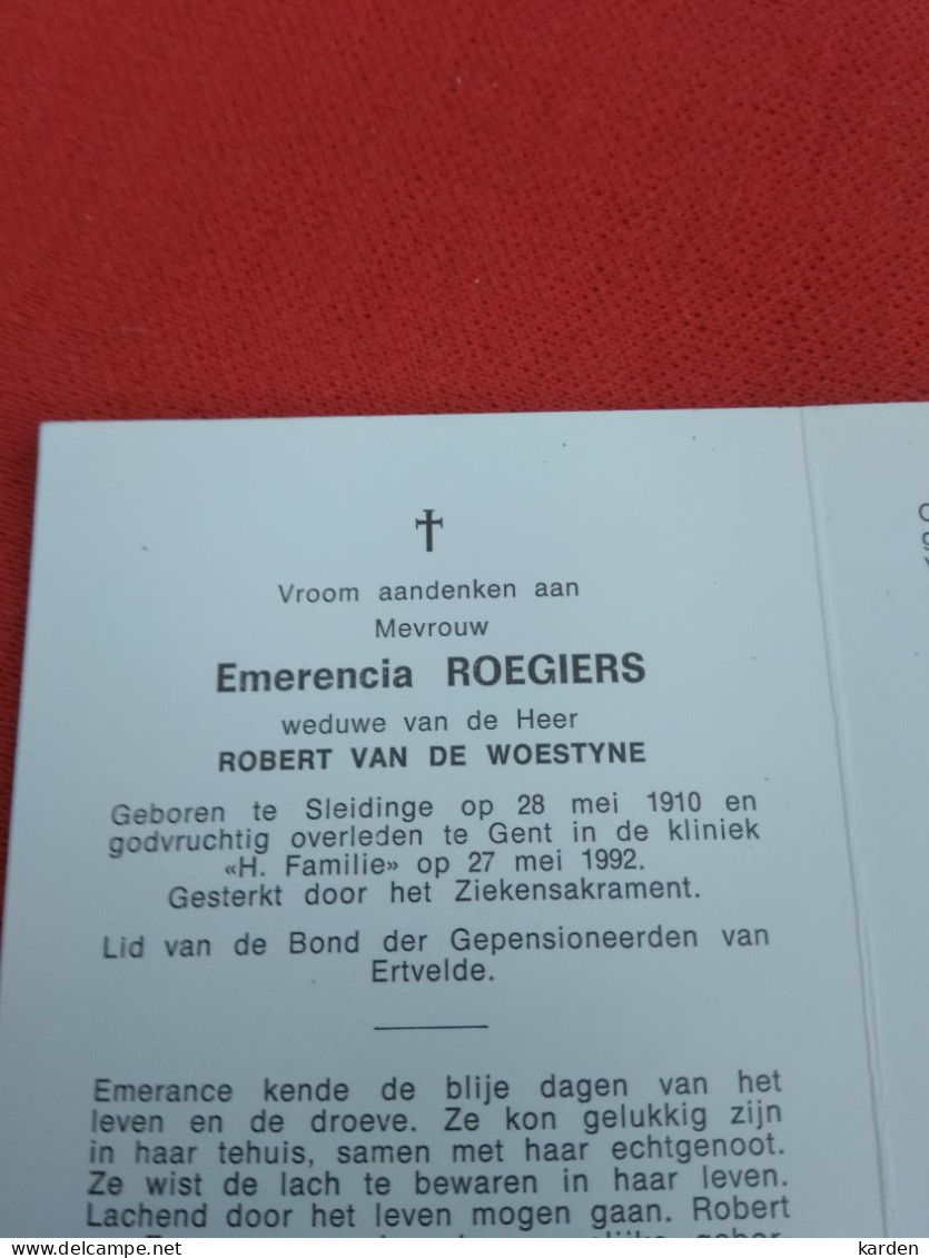 Doodsprentje Emerencia Roegiers / Sleidinge 28/5/1910 Gent 27/5/1992 ( Robert Van De Woestyne ) - Religion & Esotérisme