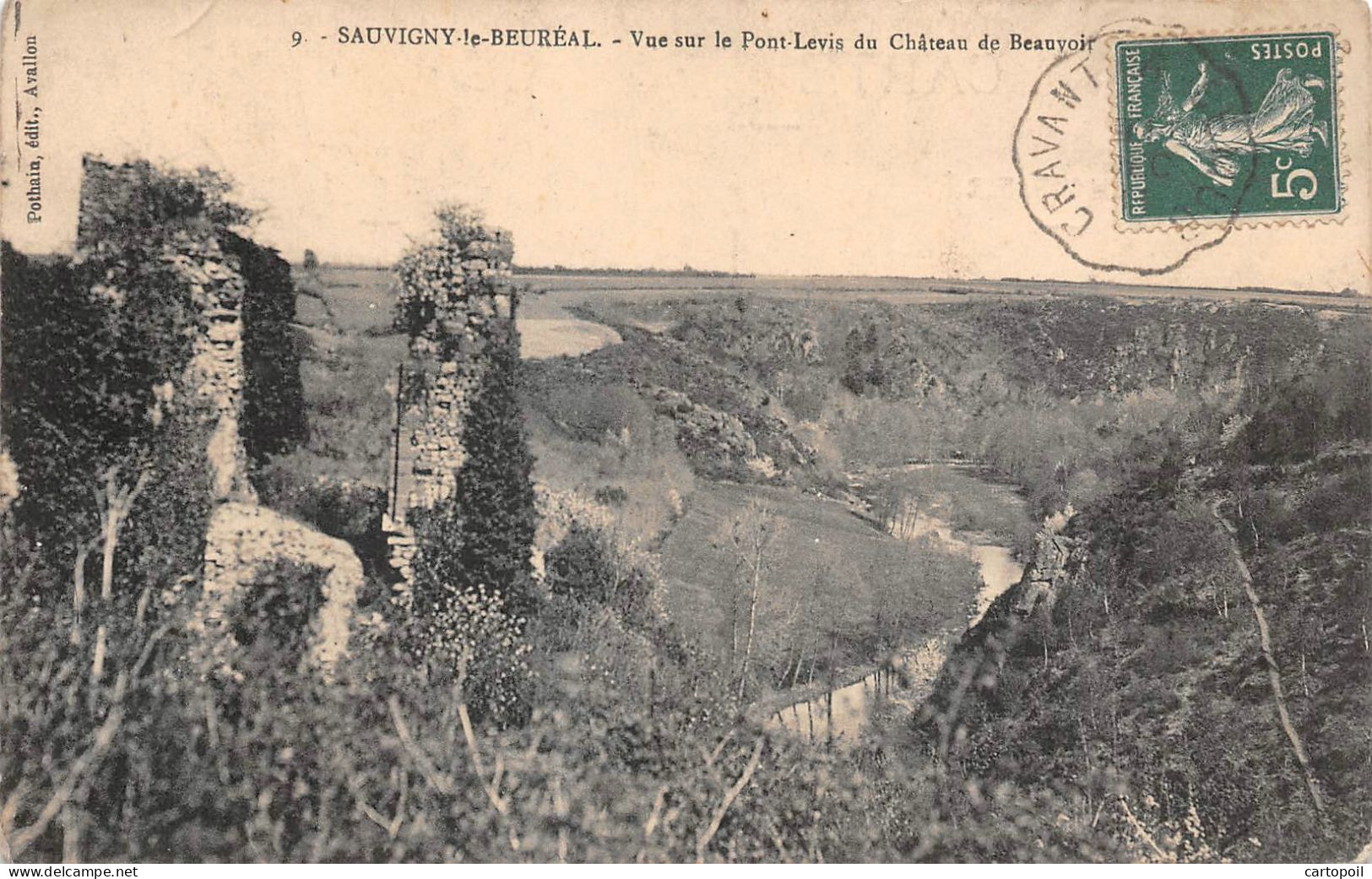 89 - SAUVIGNY-LE-BEUREAL - Un Beau Panorama Sur Le Pont Levis Du Château De Beauvoir - Paron
