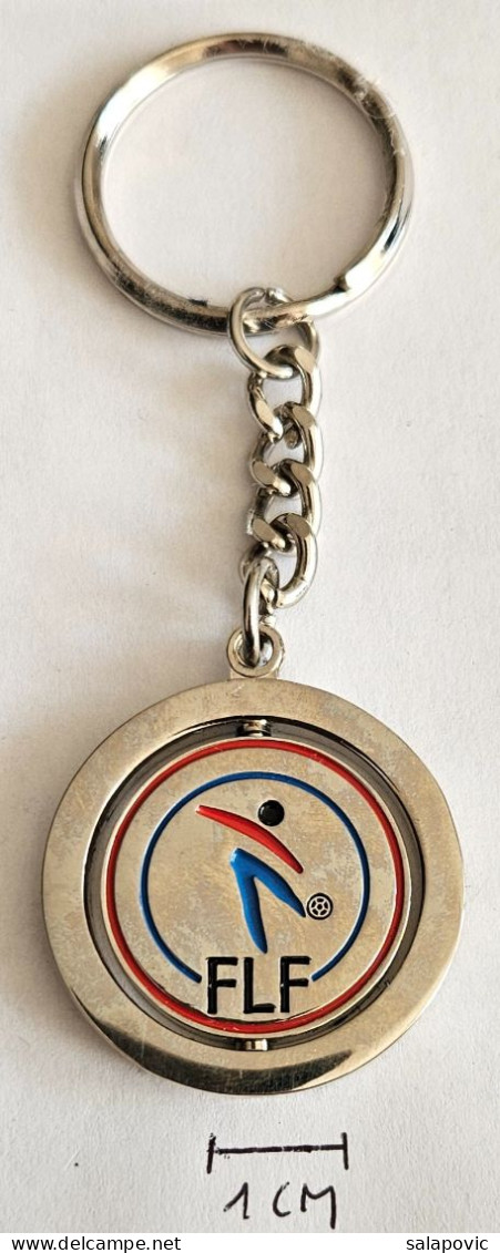 Luxembourg FLF Football Federation Association Union Soccer Fussball Calcio   Pendant Keyring PRIV-2/7 - Uniformes Recordatorios & Misc