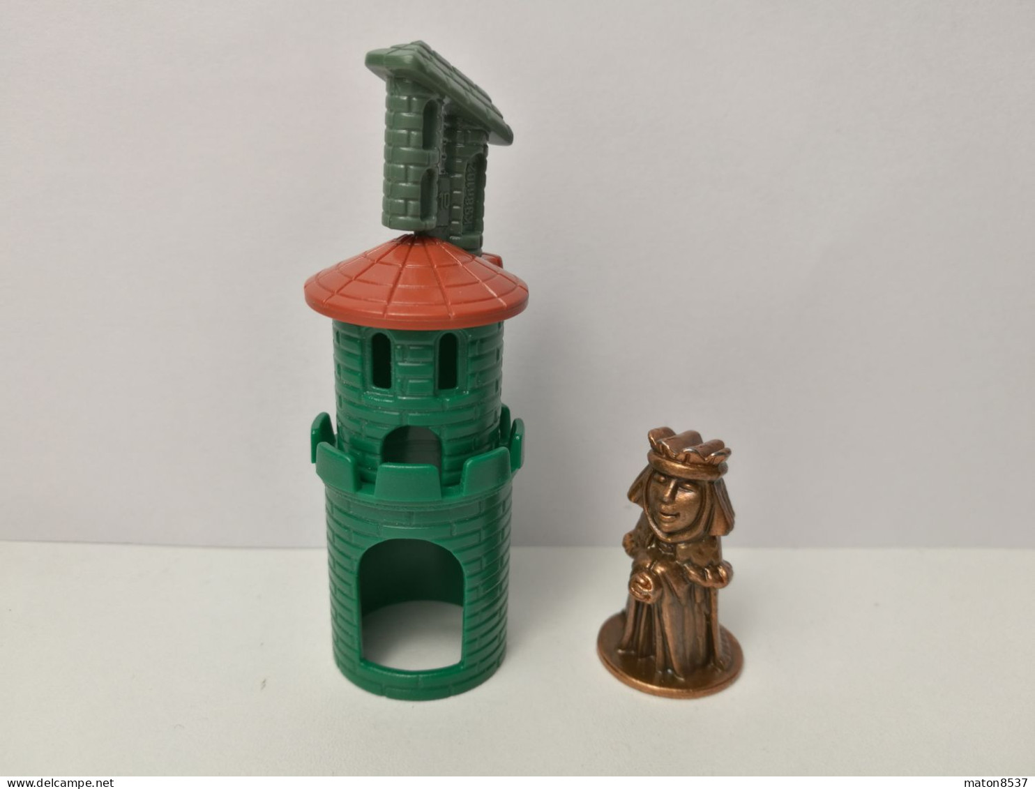 Kinder : K98 N102  Die Alte Burg 1997 - Königin Mit Turmgemach - Messing - Figurine In Metallo