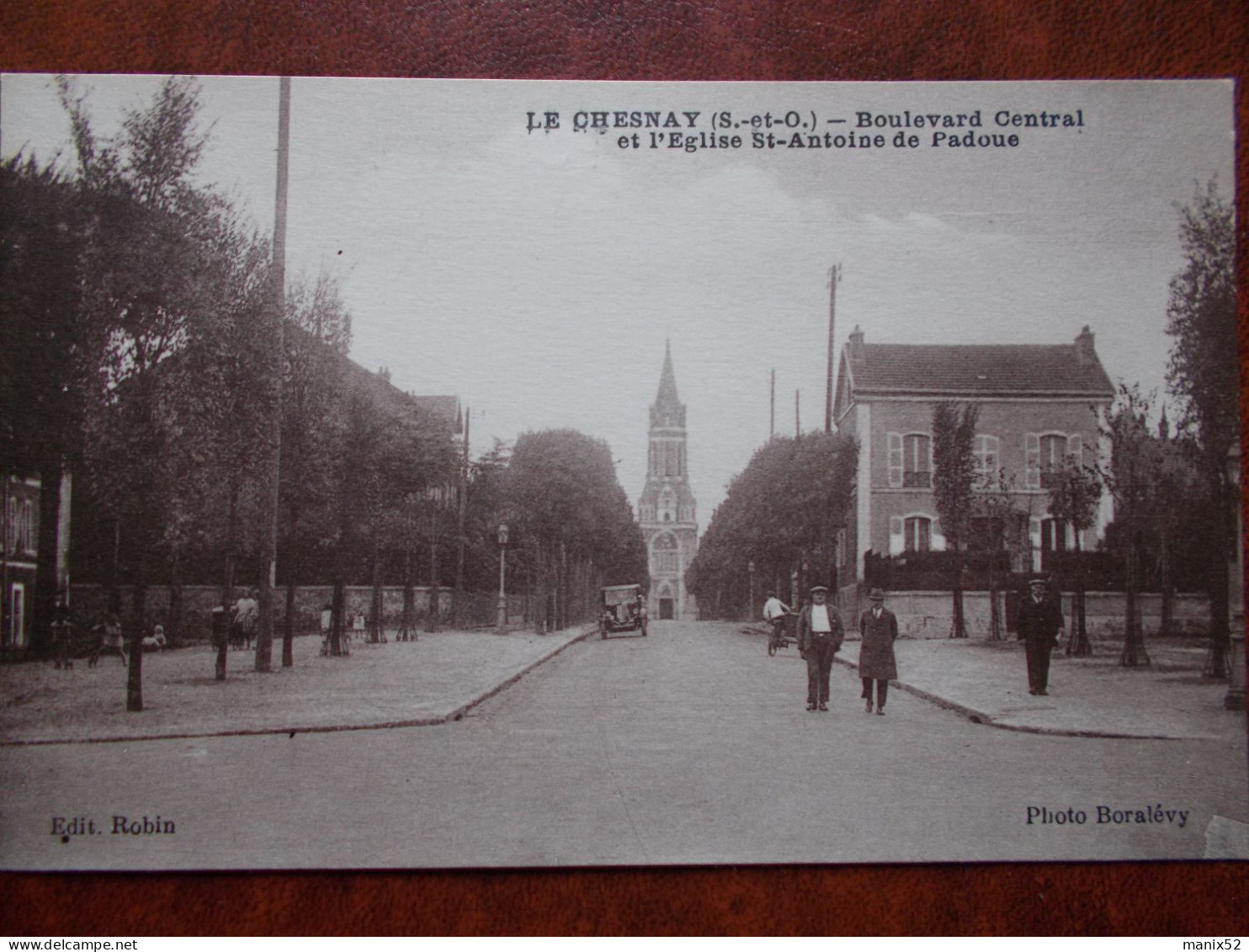 78 - LE CHESNAY - Boulevard Central Et L'Eglise St-Antoine De Padoue. - Le Chesnay