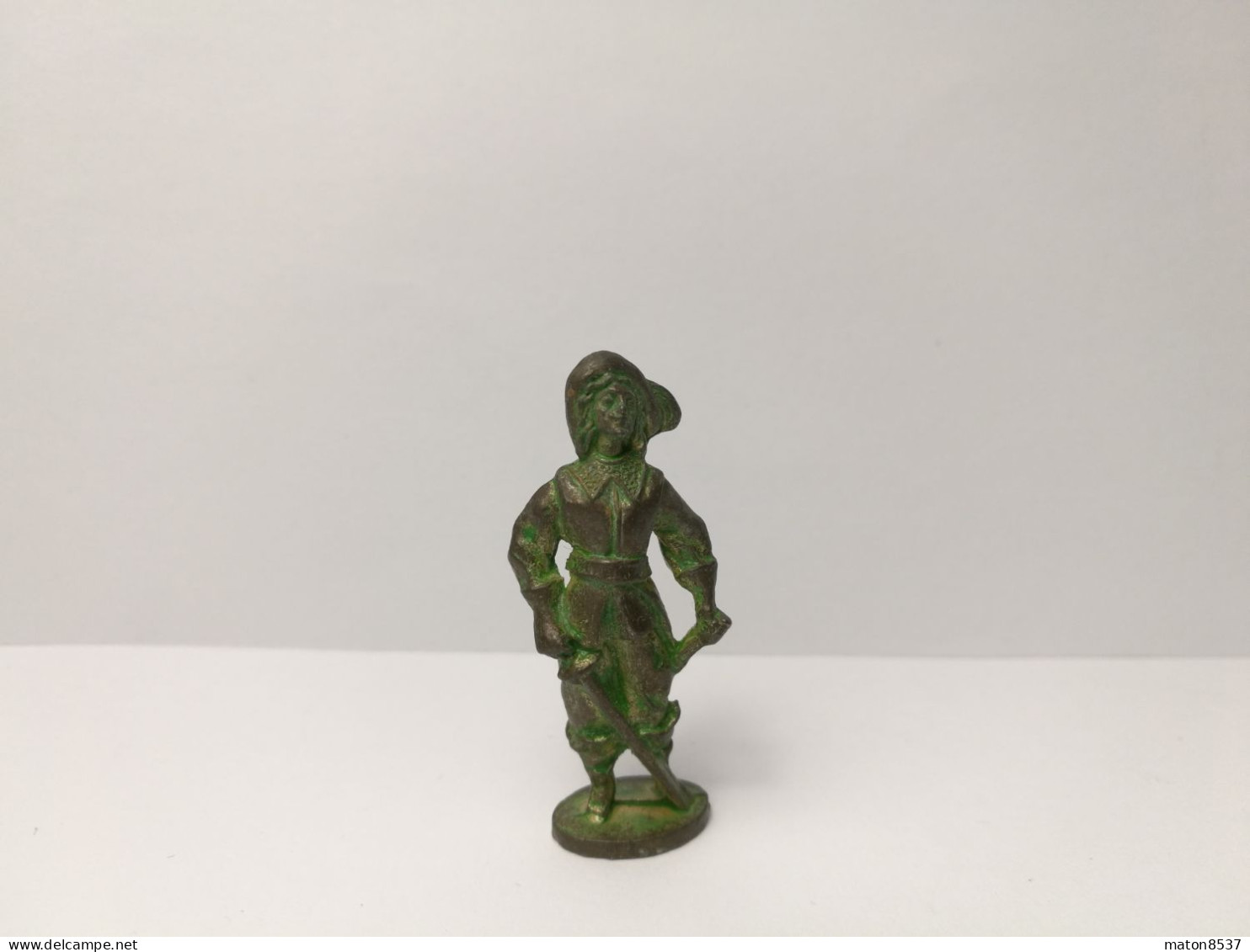 Kinder :  Musketiere 1978-88 - Ritter - Schwenden 1660 - Grünspan -ohne Kennung - 40 Mm - 5 - Figurines En Métal