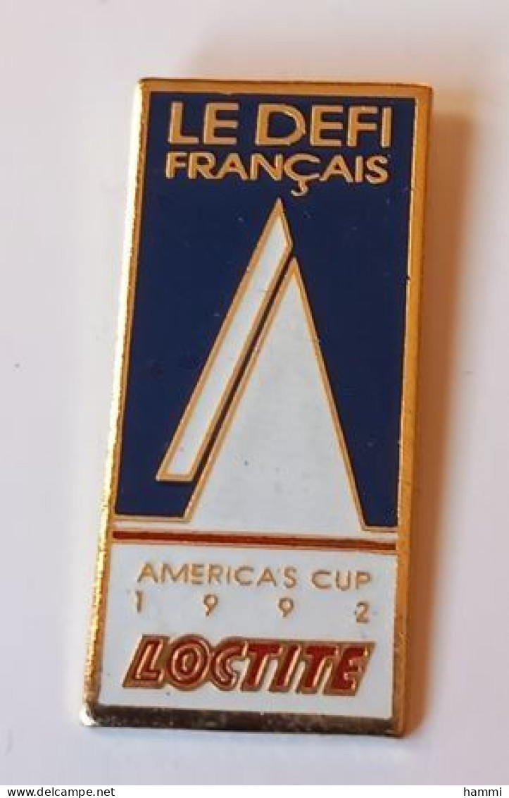 I53 Pin's Bateau Voilier Le Défi Français América's Cup 1992 Qualité Eaf Colle Loctite Achat Immédiat - Vela